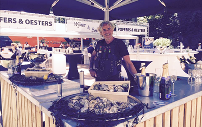 De Utrechtse oesterman inhuren op uw feest of evenement en serveert dagverse oesters